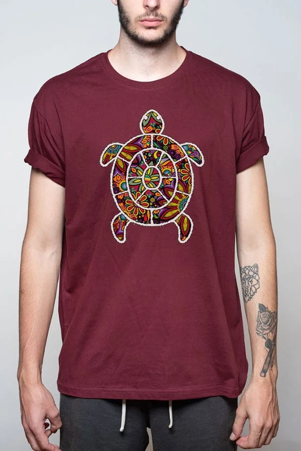 Camiseta para hombre con tortuga de colores